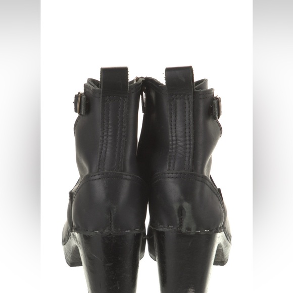 No 6 black clog boots - Picture 4 of 7